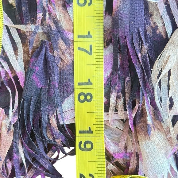 Ann Taylor Fringe Mini Skirt Biege, Maroon Floral - Picture 4 of 9